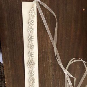 Silver and rhinestone wedding dress belt